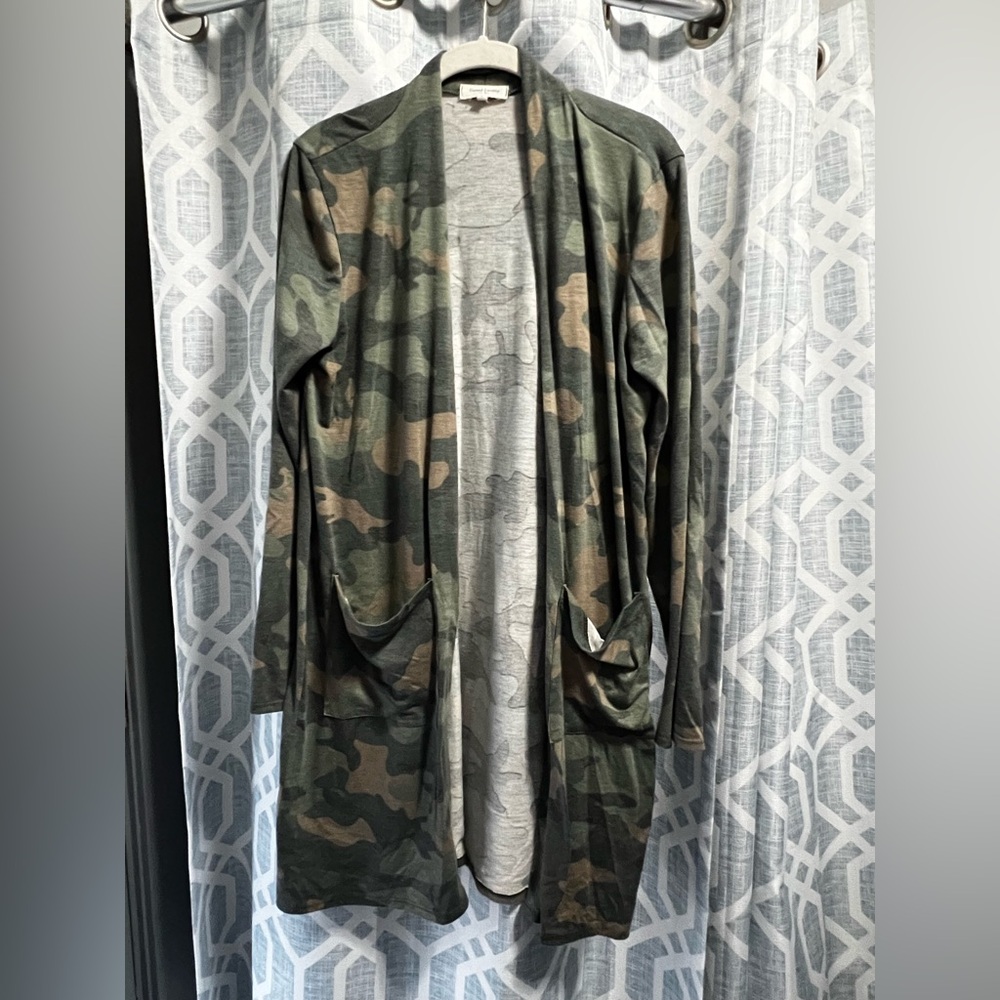Women's Camouflage Utility Jacket